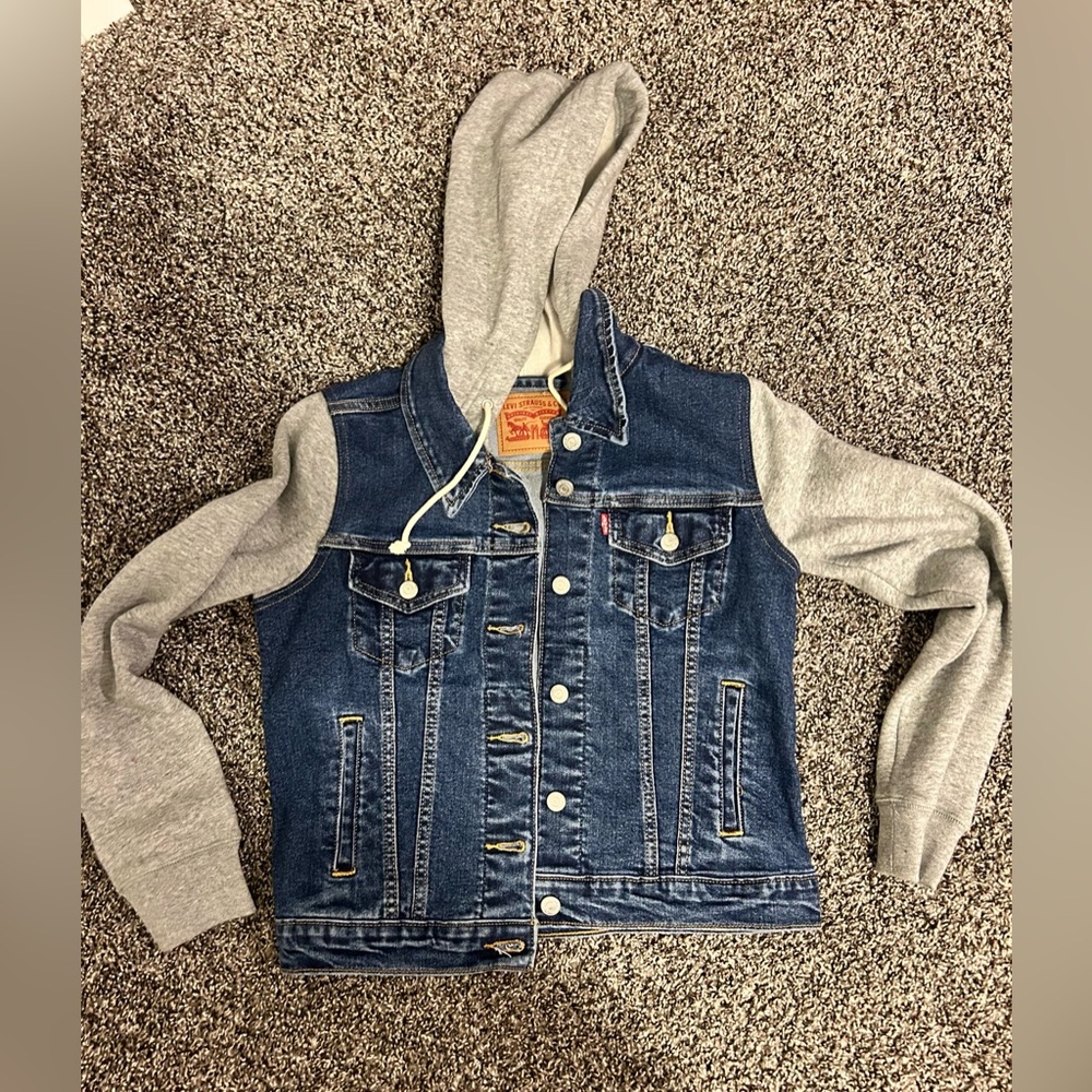 Women’s Levi’s Hybrid Trucker Jacket